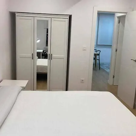 El 7 De Padre Suarez Ii Apartmán *